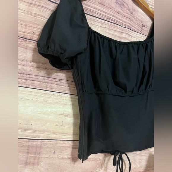 Yoesee - Picture 7 of 11